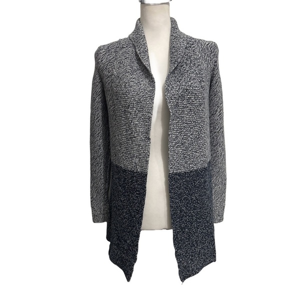 Tommy Hilfiger Sweaters - Tommy Hilfiger Ombré Gray Blue Cardigan Size XS